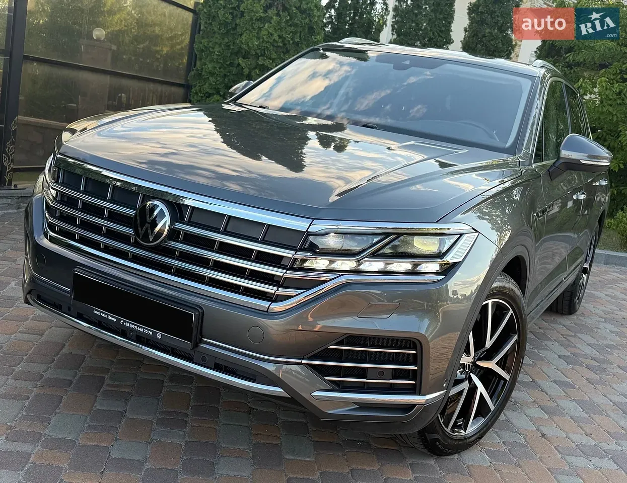 Volkswagen Touareg 2022 photo 2