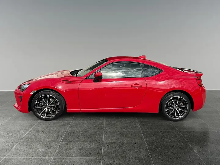 Toyota Gt86 2018 photo 2