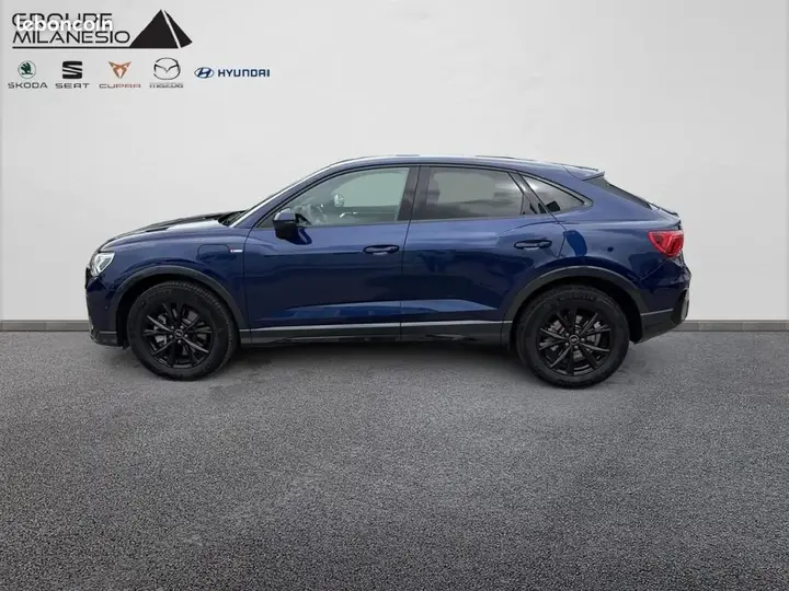 Audi Q3 2024 photo 2