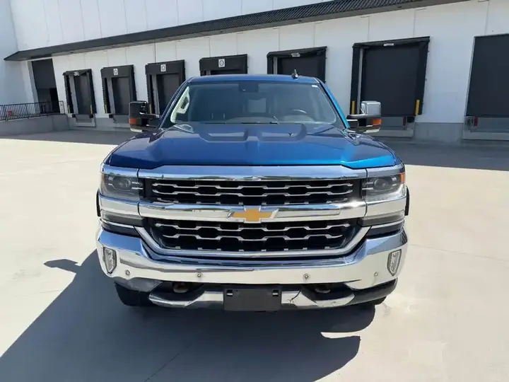 Chevrolet Silverado 1500 2017 photo 2