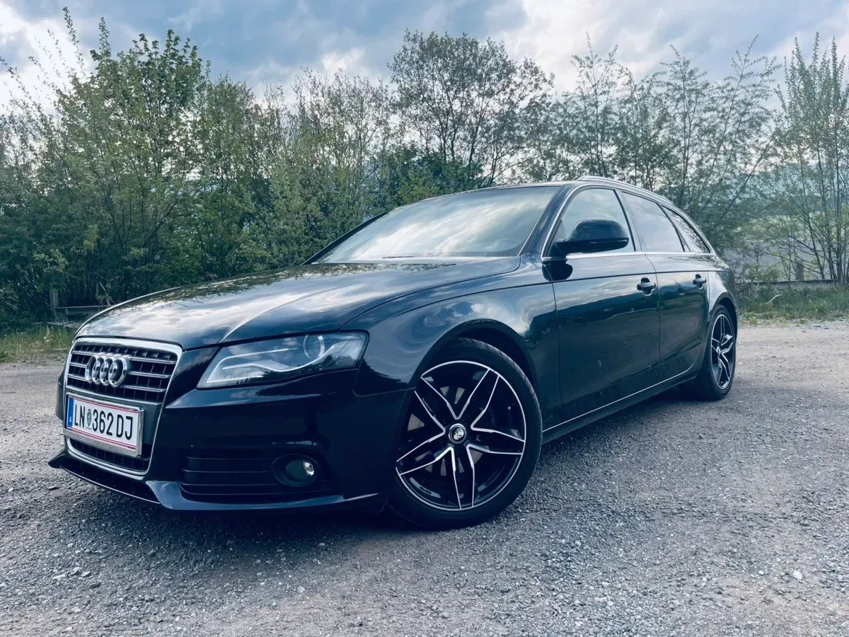 Audi A4 2009 photo 3