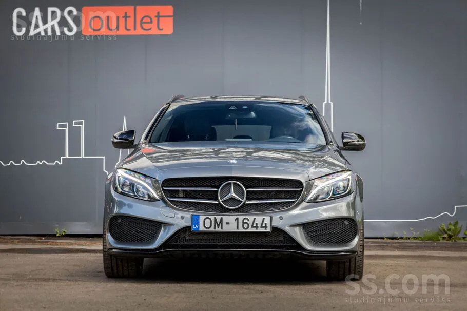 Mercedes-Benz C350 2017 photo 2