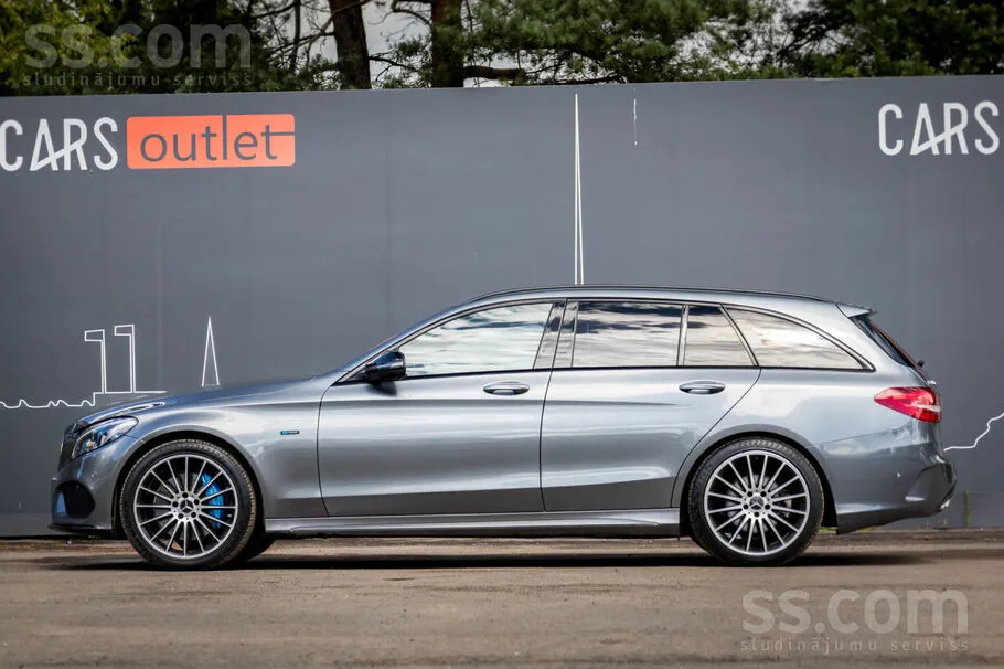 Mercedes-Benz C350 2017 photo 5