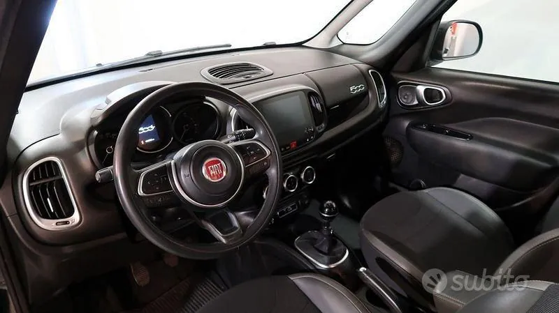 Fiat 500L Cross 2018 photo 2