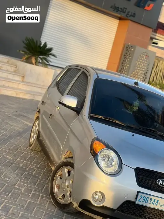 Kia Picanto 2010 photo 2