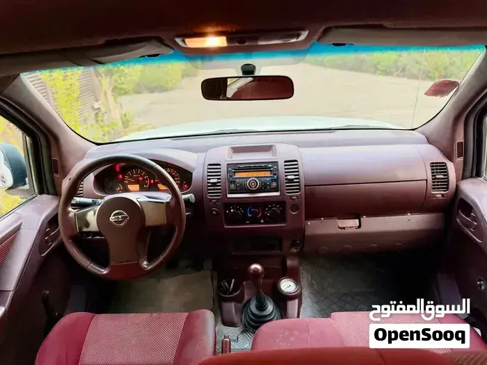 Nissan Navara 2015 photo 4