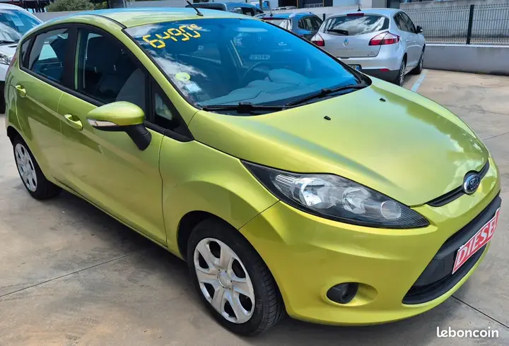 Ford Fiesta 2010 photo 4
