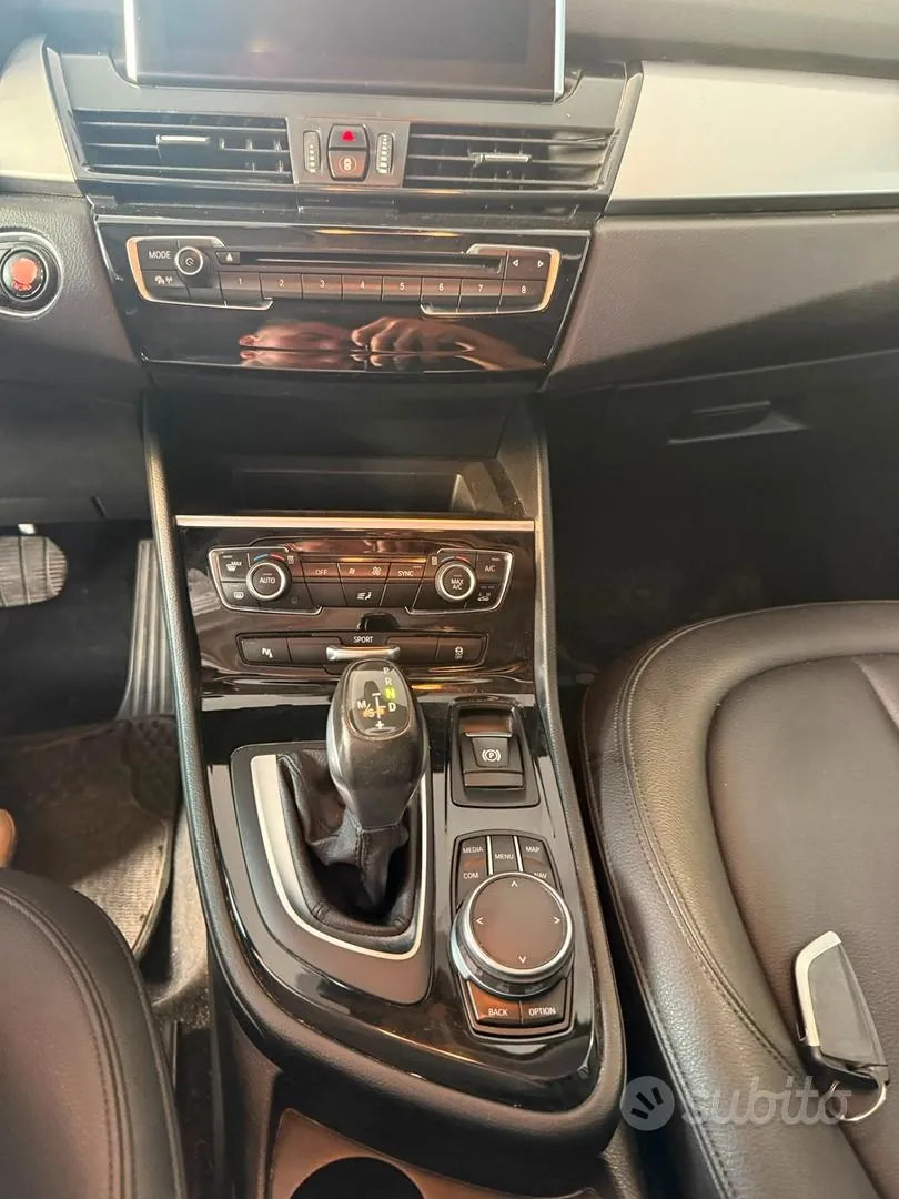 BMW Gran Tourer 2018 photo 4