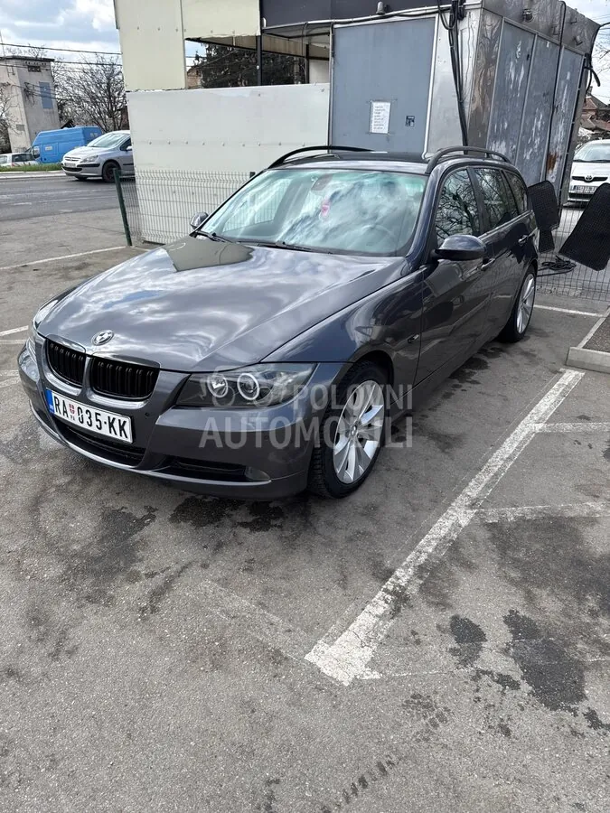 BMW 318 2007 photo 2