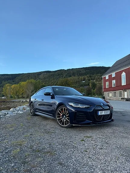 BMW I4 2023 photo 2