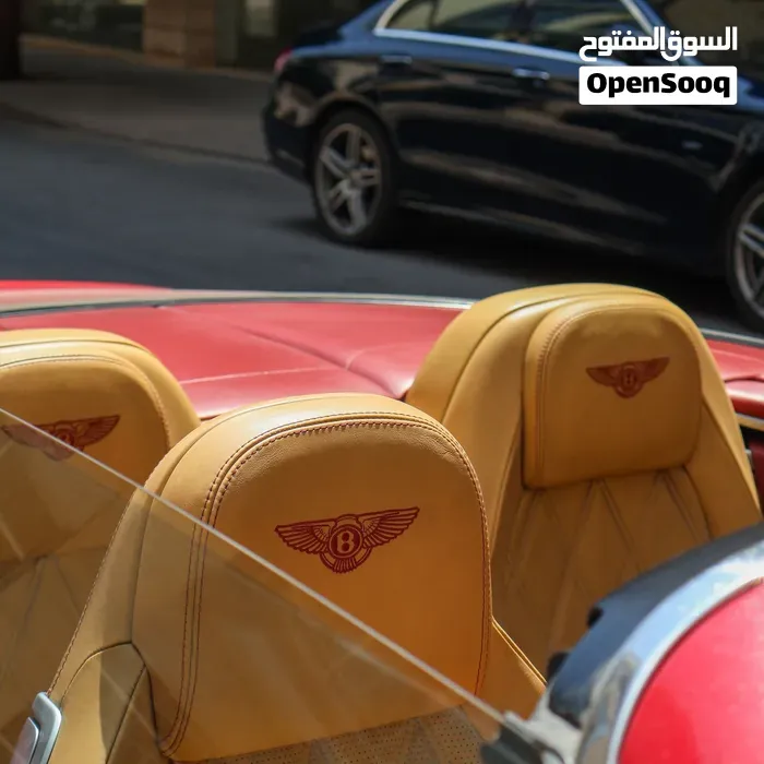 Bentley Azure 2021 photo 4