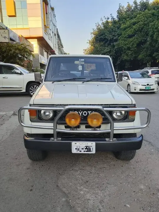 Toyota Prado