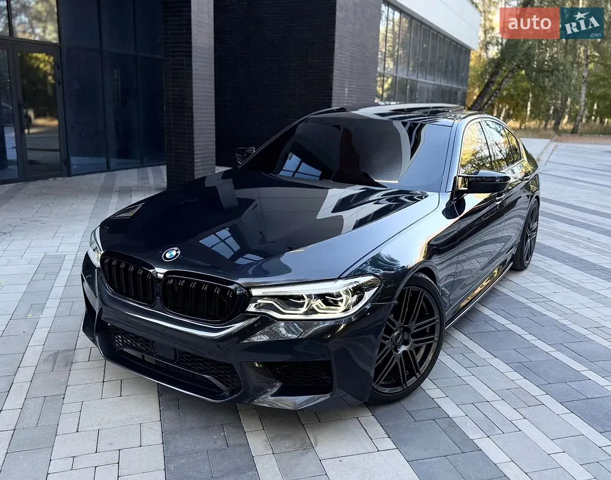 BMW 5 Series 2017 photo 3