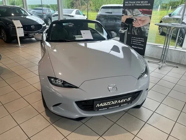 Mazda Mx-5 2026 photo 2