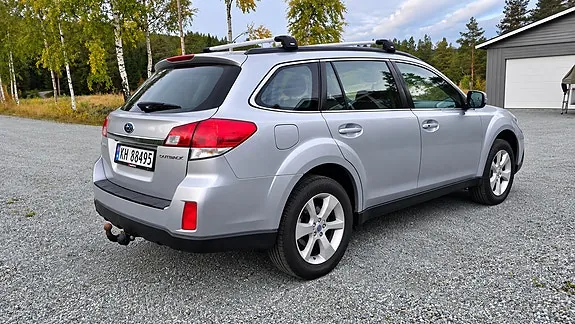 Subaru Outback 2013 photo 3