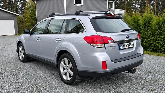 Subaru Outback 2013 photo 4