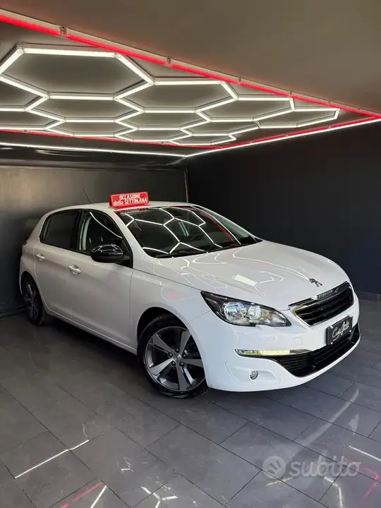 Peugeot 308 2014 photo 2