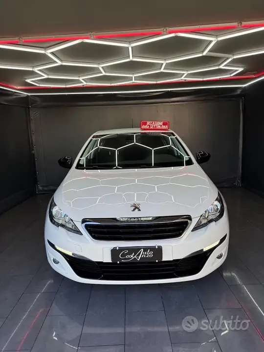 Peugeot 308 2014 photo 3