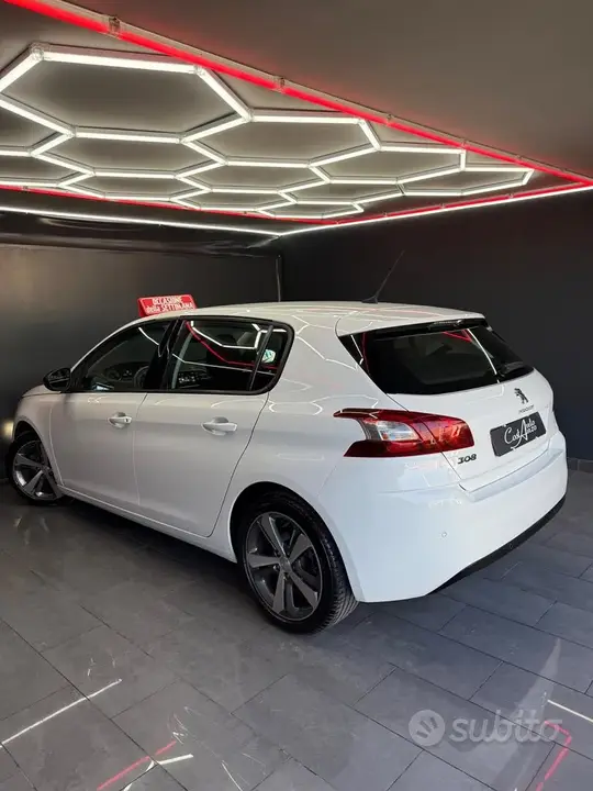 Peugeot 308 2014 photo 5