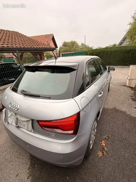 Audi A1 2016 photo 3