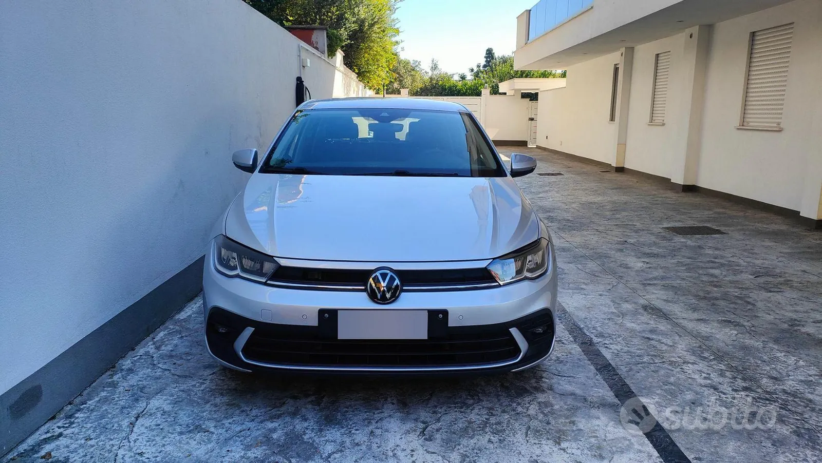Volkswagen Polo 2023 photo 2