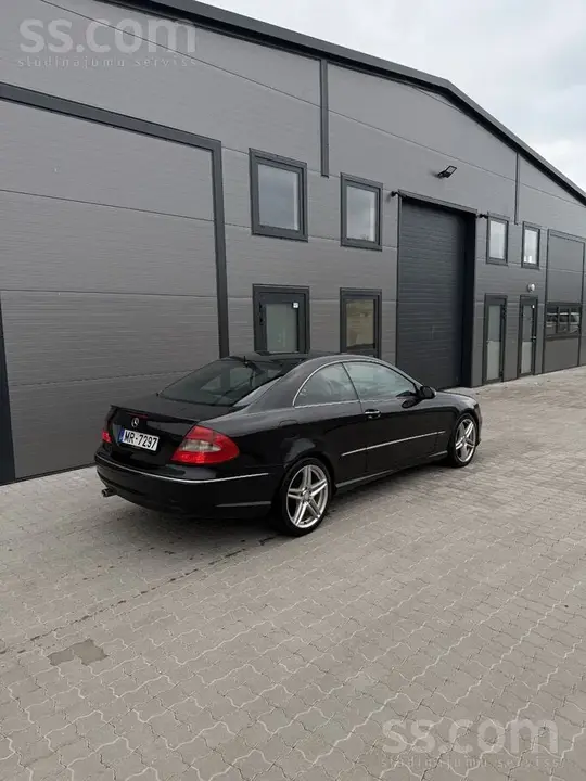 Mercedes-Benz Clk320 2006 photo 3