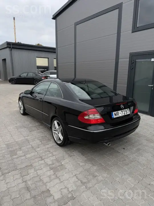 Mercedes-Benz Clk320 2006 photo 4