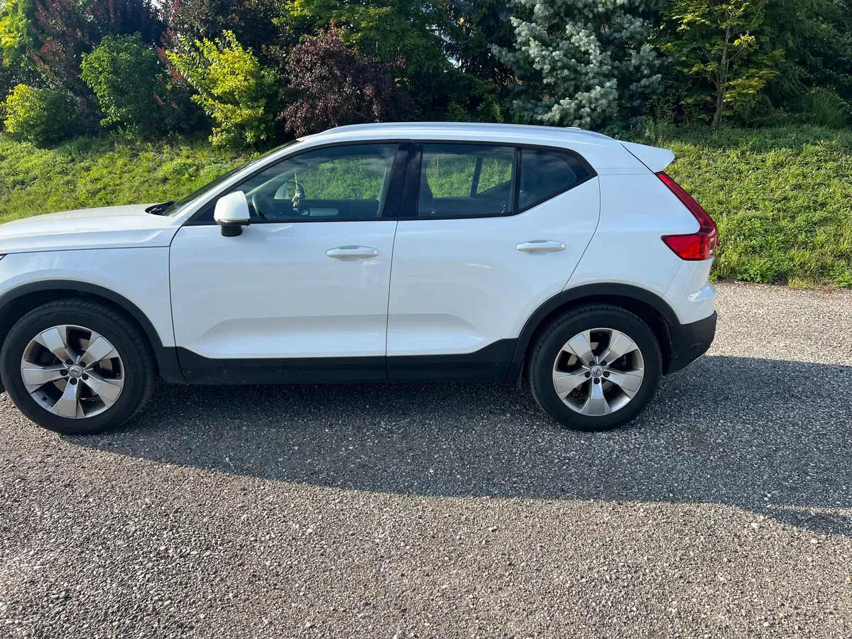Volvo Xc40 2018 photo 2