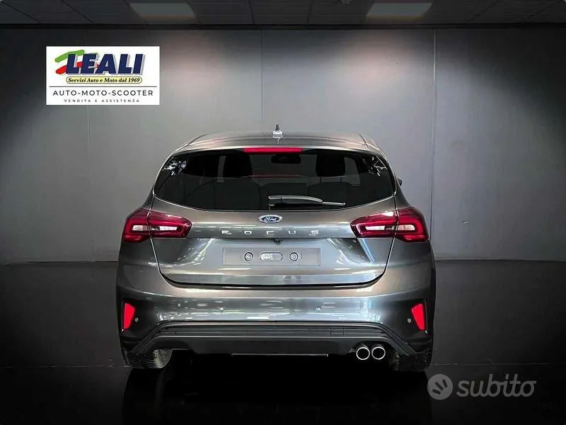 Ford Focus 2024 photo 5