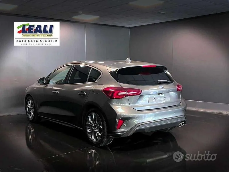 Ford Focus 2024 photo 4