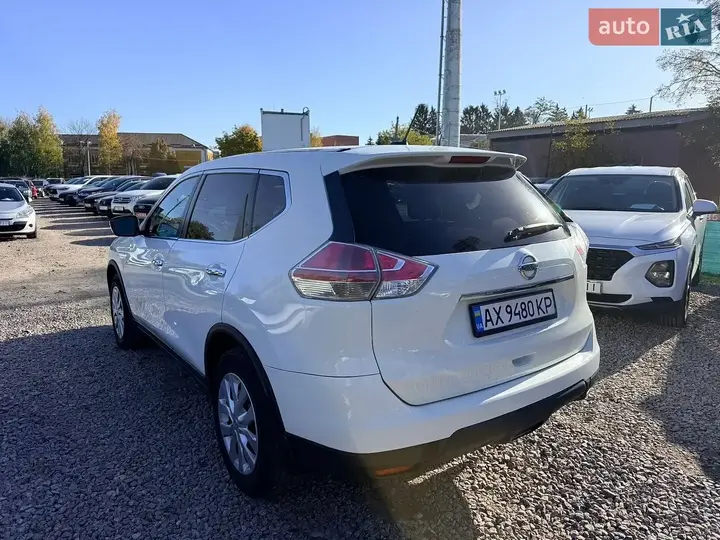 Nissan Rogue 2015 photo 4