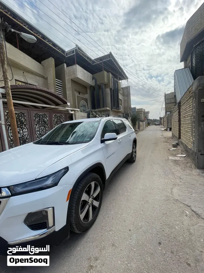 Chevrolet Traverse 2022 photo 2