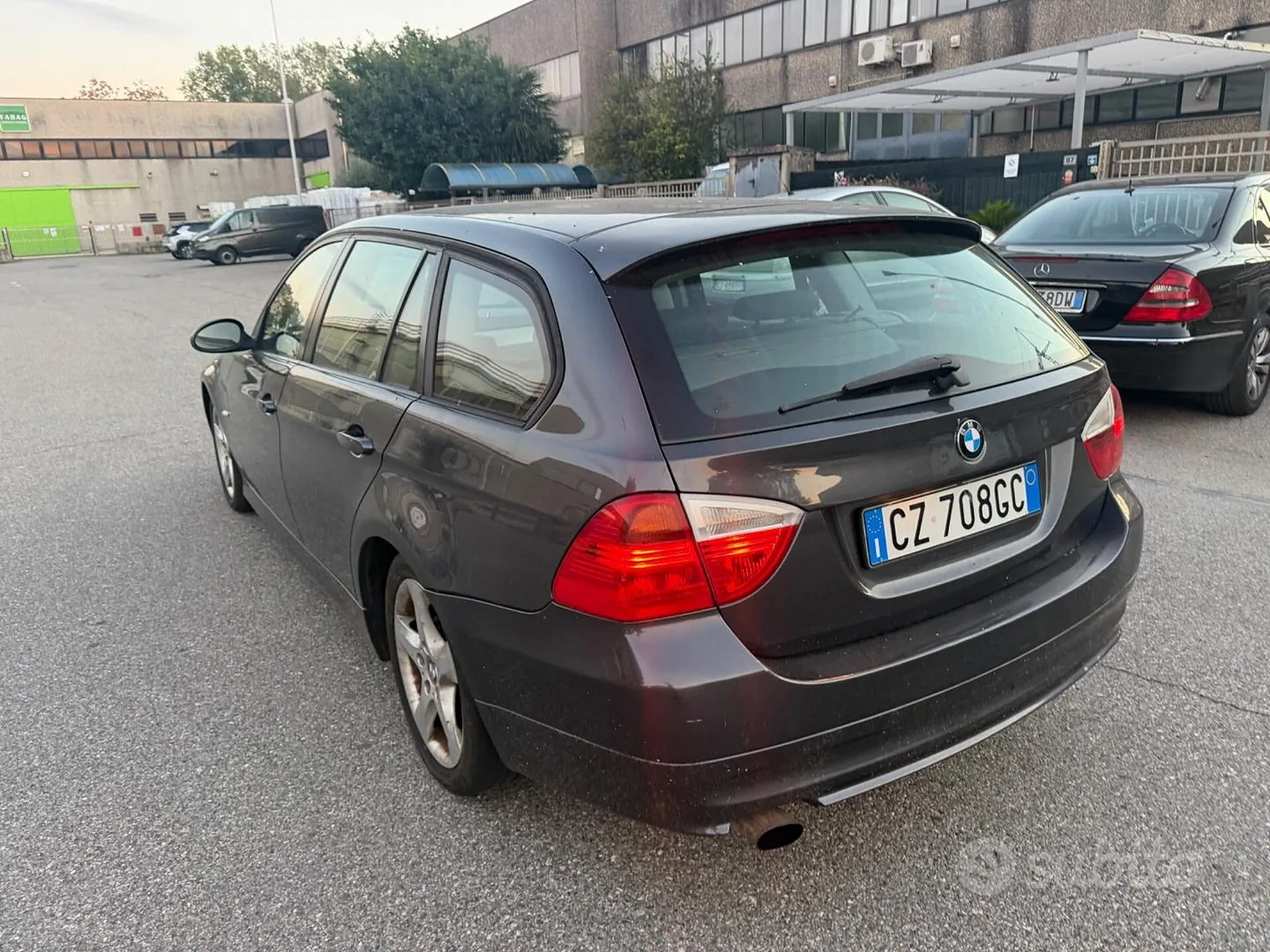 BMW 320D 2005 photo 2