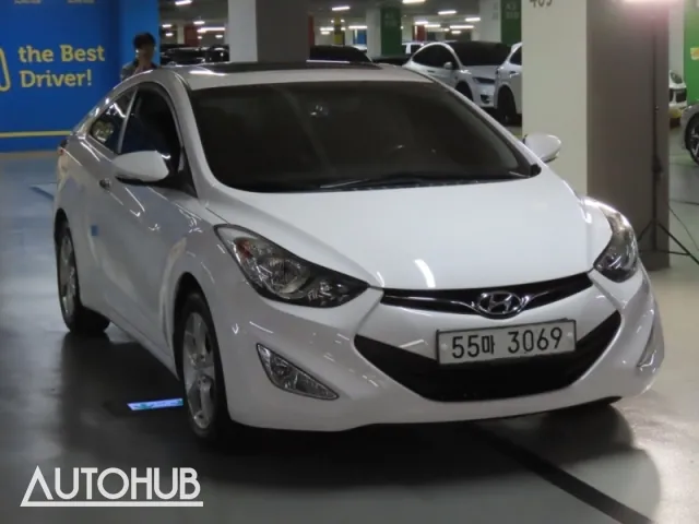 Hyundai Avante 2013 photo 2