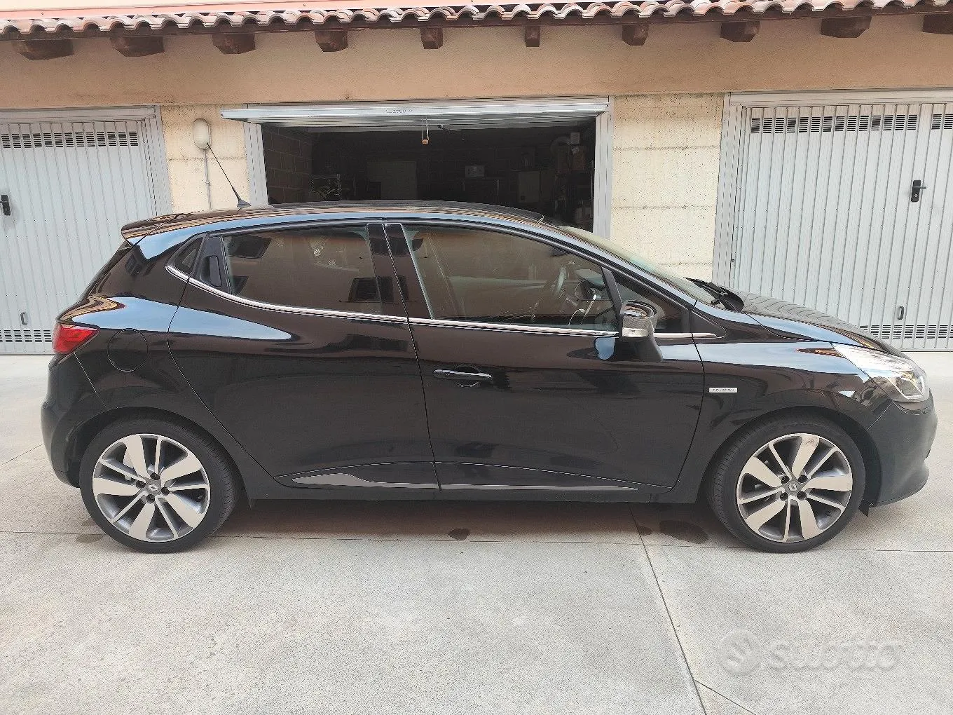Renault Clio 2014 photo 2