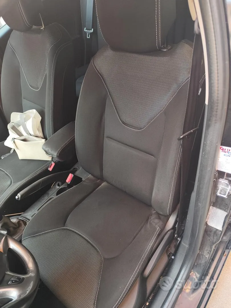 Renault Clio 2014 photo 5