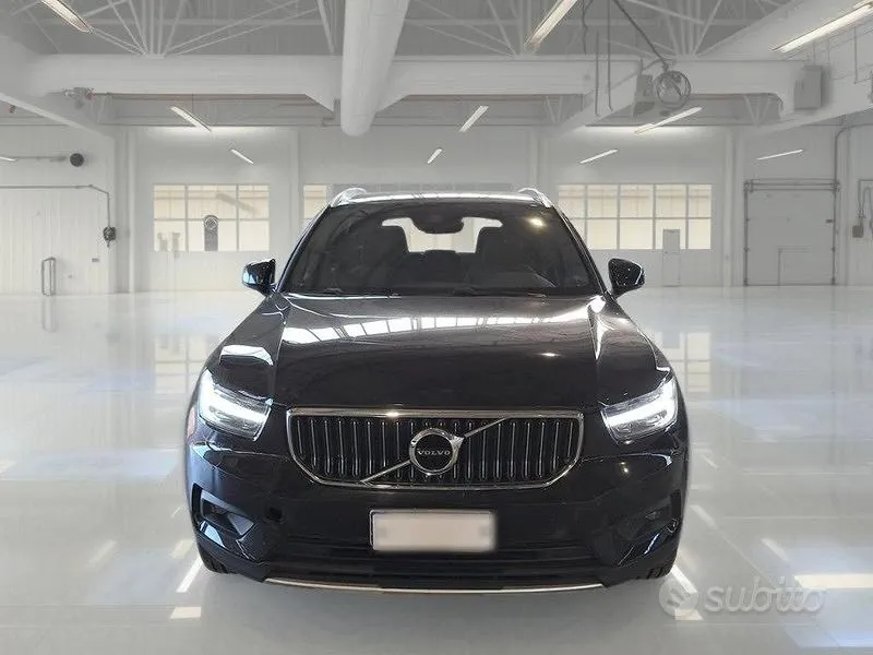 Volvo Xc40 2021 photo 2