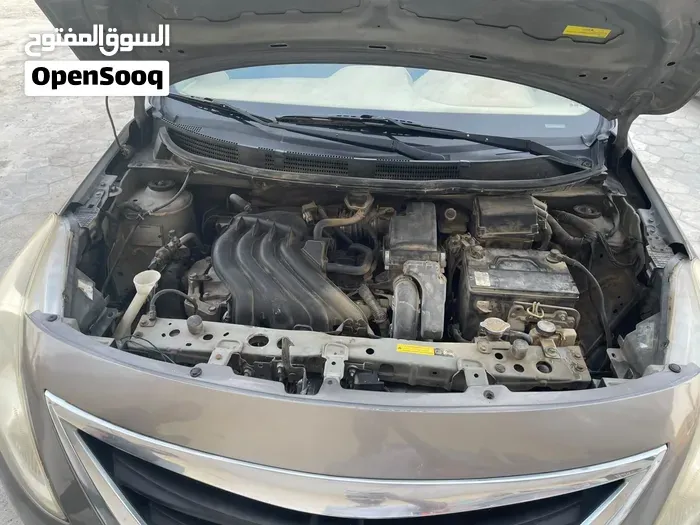 Nissan Sunny 2016 photo 4