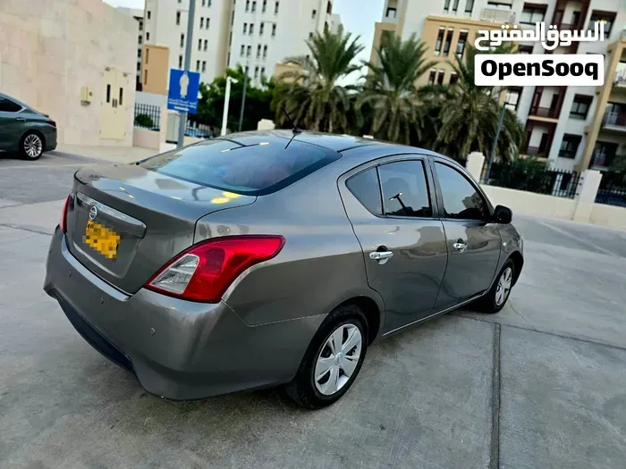 Nissan Sunny 2016 photo 5