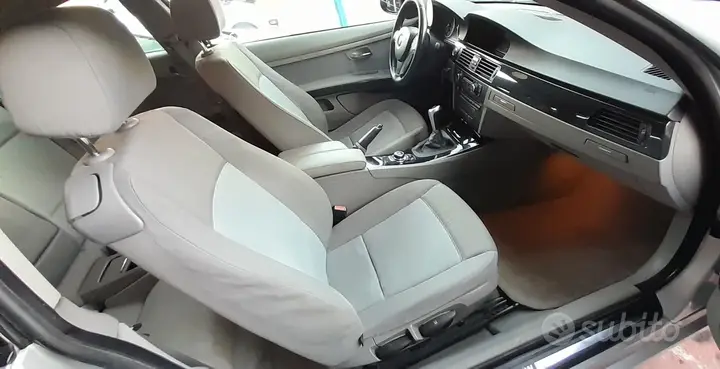 BMW 320 2010 photo 5
