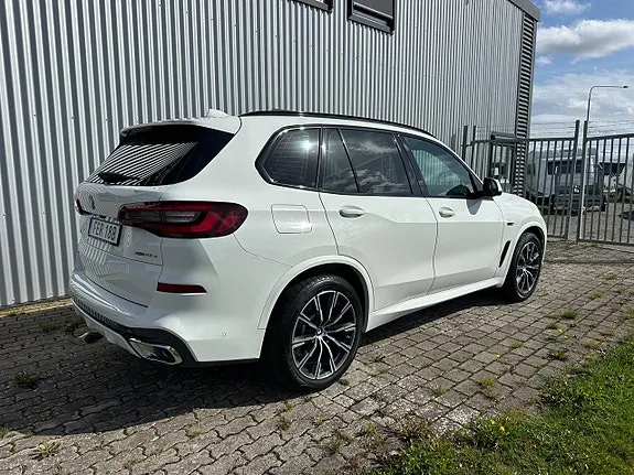 BMW X5 2023 photo 4