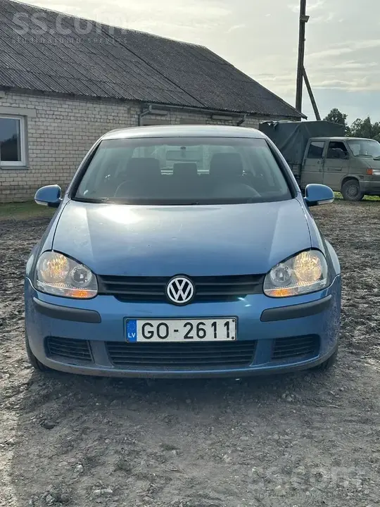 Volkswagen Golf 2004 photo 2