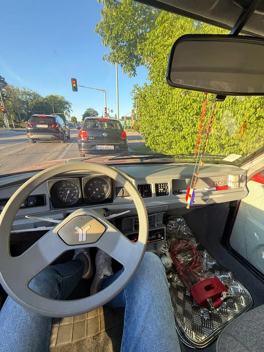Zastava Yugo45 1991 photo 2