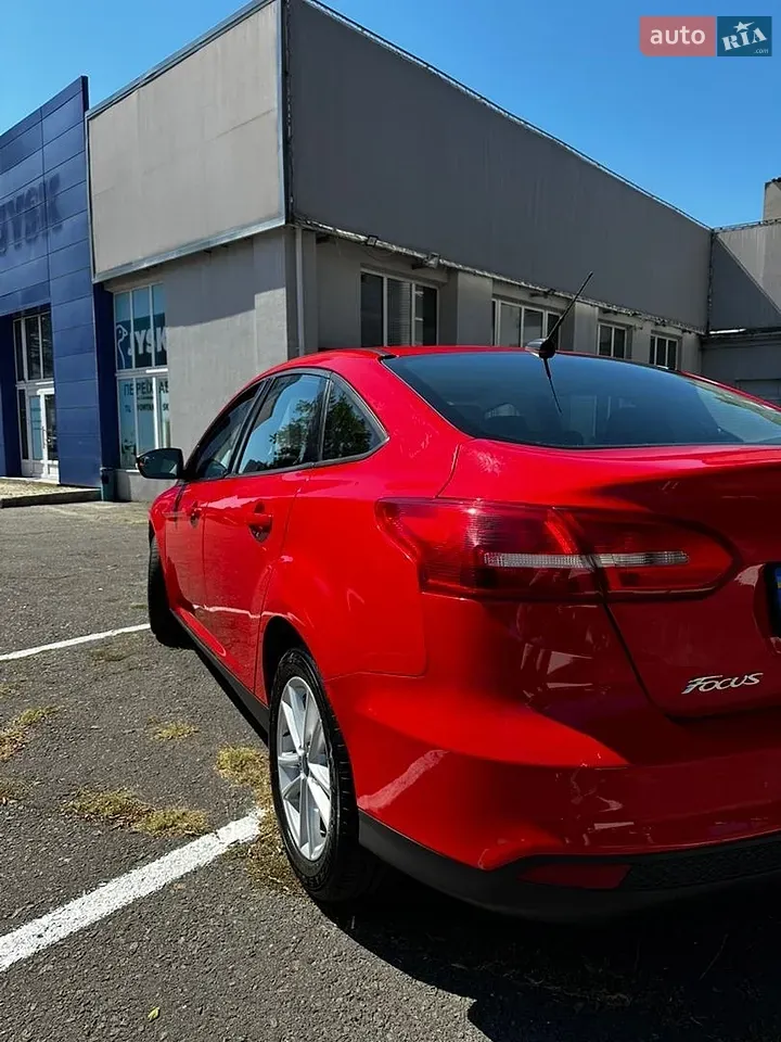 Ford Focus 2016 photo 2