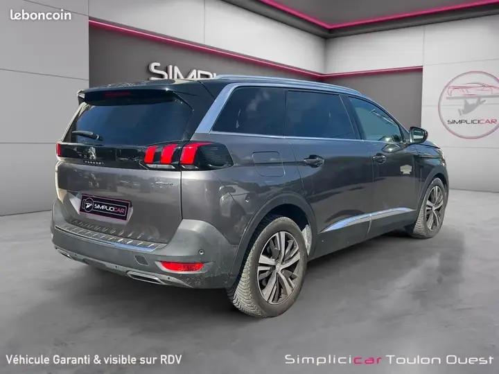 Peugeot 5008 2019 photo 3