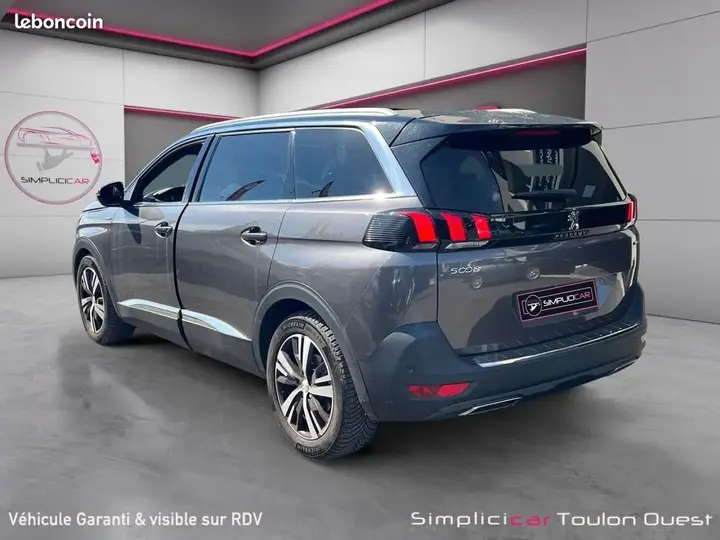 Peugeot 5008 2019 photo 5