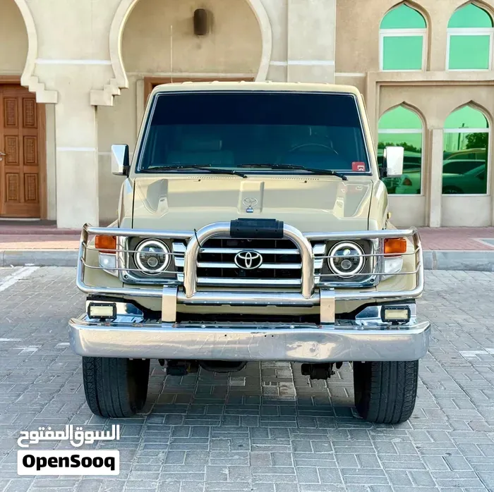 Toyota Land Cruiser 1986 photo 3