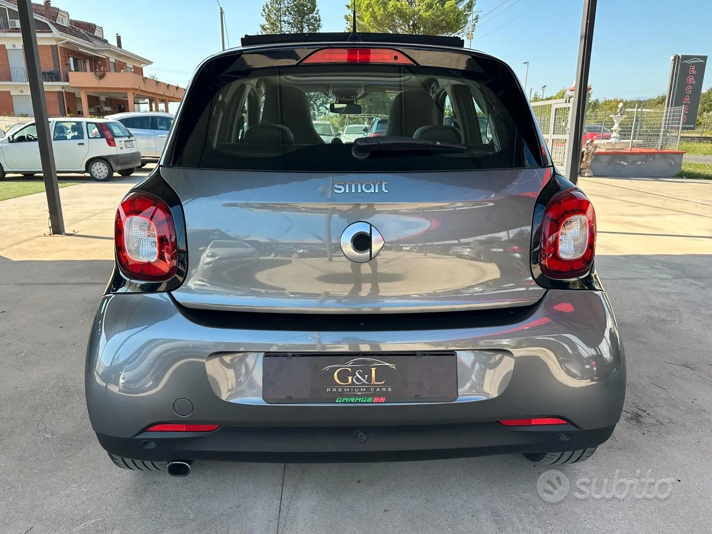 Smart Forfour 2015 photo 5