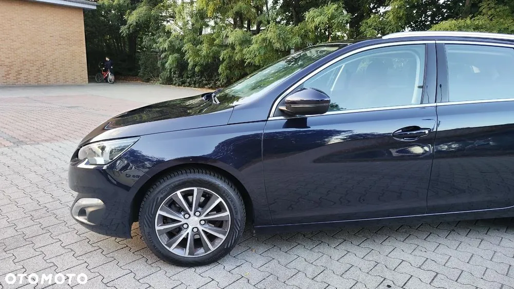 Peugeot 308 2015 photo 4