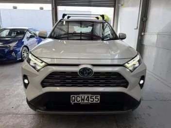 Toyota Rav4 2023 photo 3